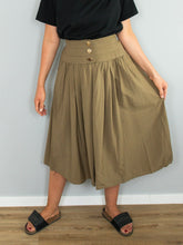 Laden Sie das Bild in den Galerie-Viewer, Midirock Khaki
