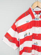 Laden Sie das Bild in den Galerie-Viewer, Rot gestreifte Bluse