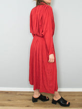 Laden Sie das Bild in den Galerie-Viewer, Rotes Kleid Vintage