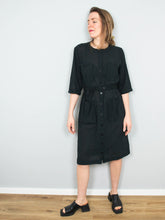 Laden Sie das Bild in den Galerie-Viewer, Schwarzes Kleid Vintage