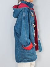 Laden Sie das Bild in den Galerie-Viewer, Secondhand Jeansmantel