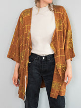 Laden Sie das Bild in den Galerie-Viewer, Secondhand Kimono