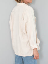 Laden Sie das Bild in den Galerie-Viewer, seidenblazer vintage