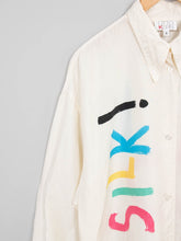 Laden Sie das Bild in den Galerie-Viewer, Seidenbluse Creme Oversize