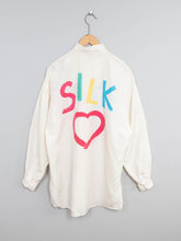 Laden Sie das Bild in den Galerie-Viewer, Seidenbluse Oversize Creme