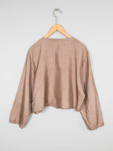 Laden Sie das Bild in den Galerie-Viewer, Seidenjacke Vintage Cropped