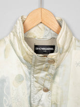 Laden Sie das Bild in den Galerie-Viewer, Seidenjacke Vintage Pastell