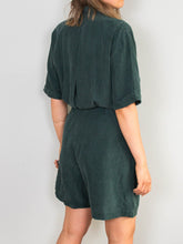 Laden Sie das Bild in den Galerie-Viewer, Seidenjumpsuit Vintage