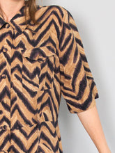 Laden Sie das Bild in den Galerie-Viewer, Seidenkleid Zebra