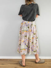 Laden Sie das Bild in den Galerie-Viewer, Seidenrock Vintage