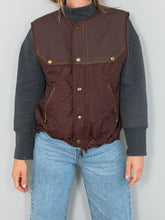 Laden Sie das Bild in den Galerie-Viewer, Steppwesten Vintage