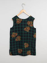 Laden Sie das Bild in den Galerie-Viewer, Top Seide Vintage