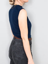 Laden Sie das Bild in den Galerie-Viewer, Traegerhemd Wolle