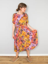 Laden Sie das Bild in den Galerie-Viewer, Vintage Abendkleider