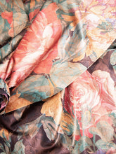 Laden Sie das Bild in den Galerie-Viewer, Vintage Abendmode