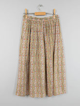 Laden Sie das Bild in den Galerie-Viewer, Vintage Blumenrock Bogner