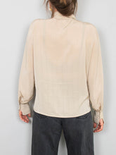 Laden Sie das Bild in den Galerie-Viewer, Vintage Blusen Creme
