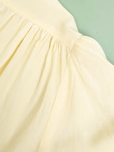 Laden Sie das Bild in den Galerie-Viewer, Vintage Blusen Gelb