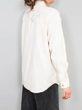 Laden Sie das Bild in den Galerie-Viewer, Vintage Blusen