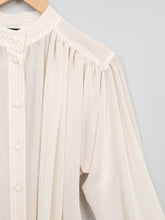 Laden Sie das Bild in den Galerie-Viewer, Vintage Blusen online kaufen