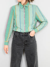 Laden Sie das Bild in den Galerie-Viewer, Vintage Blusen online kaufen