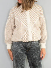 Laden Sie das Bild in den Galerie-Viewer, Vintage Escada Strickjacke