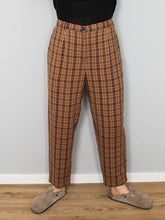Laden Sie das Bild in den Galerie-Viewer, Vintage Hose High Waist
