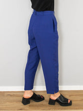 Laden Sie das Bild in den Galerie-Viewer, Vintage Hose MCM