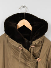 Laden Sie das Bild in den Galerie-Viewer, Vintage Jacken online kaufen