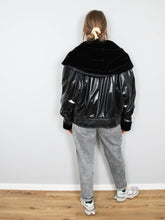 Laden Sie das Bild in den Galerie-Viewer, Vintage Jacken online kaufen