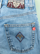 Laden Sie das Bild in den Galerie-Viewer, Vintage Jeans High Waist
