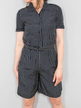 Laden Sie das Bild in den Galerie-Viewer, Vintage Jumpsuit Seide