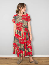 Laden Sie das Bild in den Galerie-Viewer, Vintage Kleid Leo