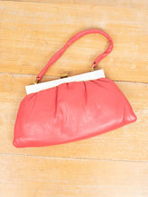 Laden Sie das Bild in den Galerie-Viewer, Vintage Lederclutch