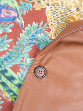 Laden Sie das Bild in den Galerie-Viewer, Vintage Lederjacken