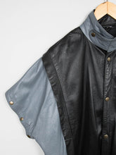 Laden Sie das Bild in den Galerie-Viewer, Vintage Lederjacken online kaufen