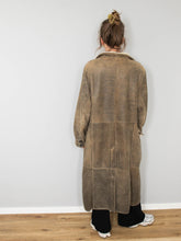 Laden Sie das Bild in den Galerie-Viewer, Vintage Ledermantel