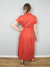 Laden Sie das Bild in den Galerie-Viewer, Vintage Maxikleid