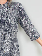 Laden Sie das Bild in den Galerie-Viewer, Vintage Maxikleider