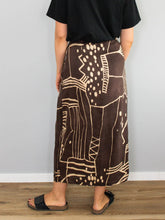 Laden Sie das Bild in den Galerie-Viewer, Vintage Maxirock