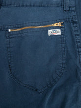 Laden Sie das Bild in den Galerie-Viewer, Vintage Onlineshop