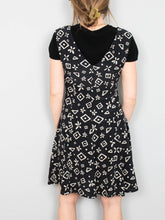 Laden Sie das Bild in den Galerie-Viewer, Vintage Onlineshop