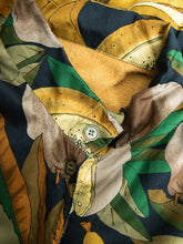 Laden Sie das Bild in den Galerie-Viewer, Vintage Onlineshop