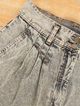 Laden Sie das Bild in den Galerie-Viewer, Vintage Onlineshop