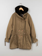 Laden Sie das Bild in den Galerie-Viewer, Vintage Parka