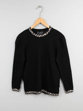 Laden Sie das Bild in den Galerie-Viewer, Vintage Pullover Schwarz