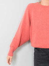 Laden Sie das Bild in den Galerie-Viewer, Vintage Pullover online kaufen