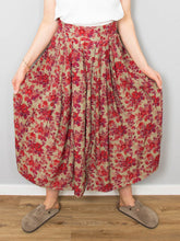 Laden Sie das Bild in den Galerie-Viewer, Blumenrock Khaki Rot