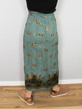 Laden Sie das Bild in den Galerie-Viewer, Vintage Roecke online