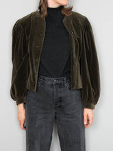 Laden Sie das Bild in den Galerie-Viewer, Vintage Samtjacke Laurel